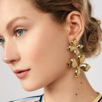 Крупные золотые серьги