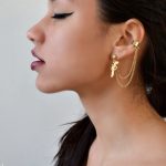 Молодежные золотые серьги
